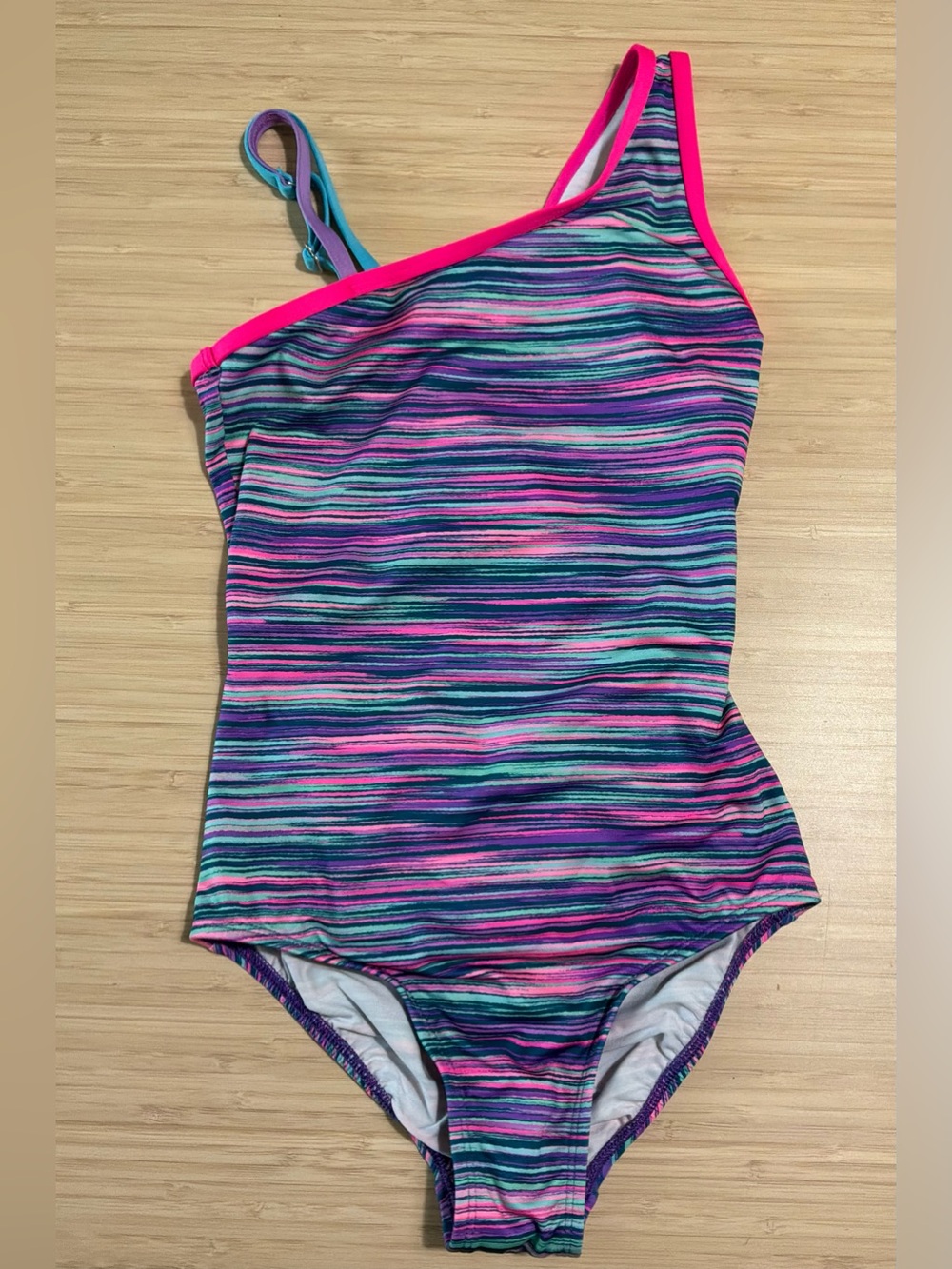 Lands' End Girls One-Piece Swimsuit (8)